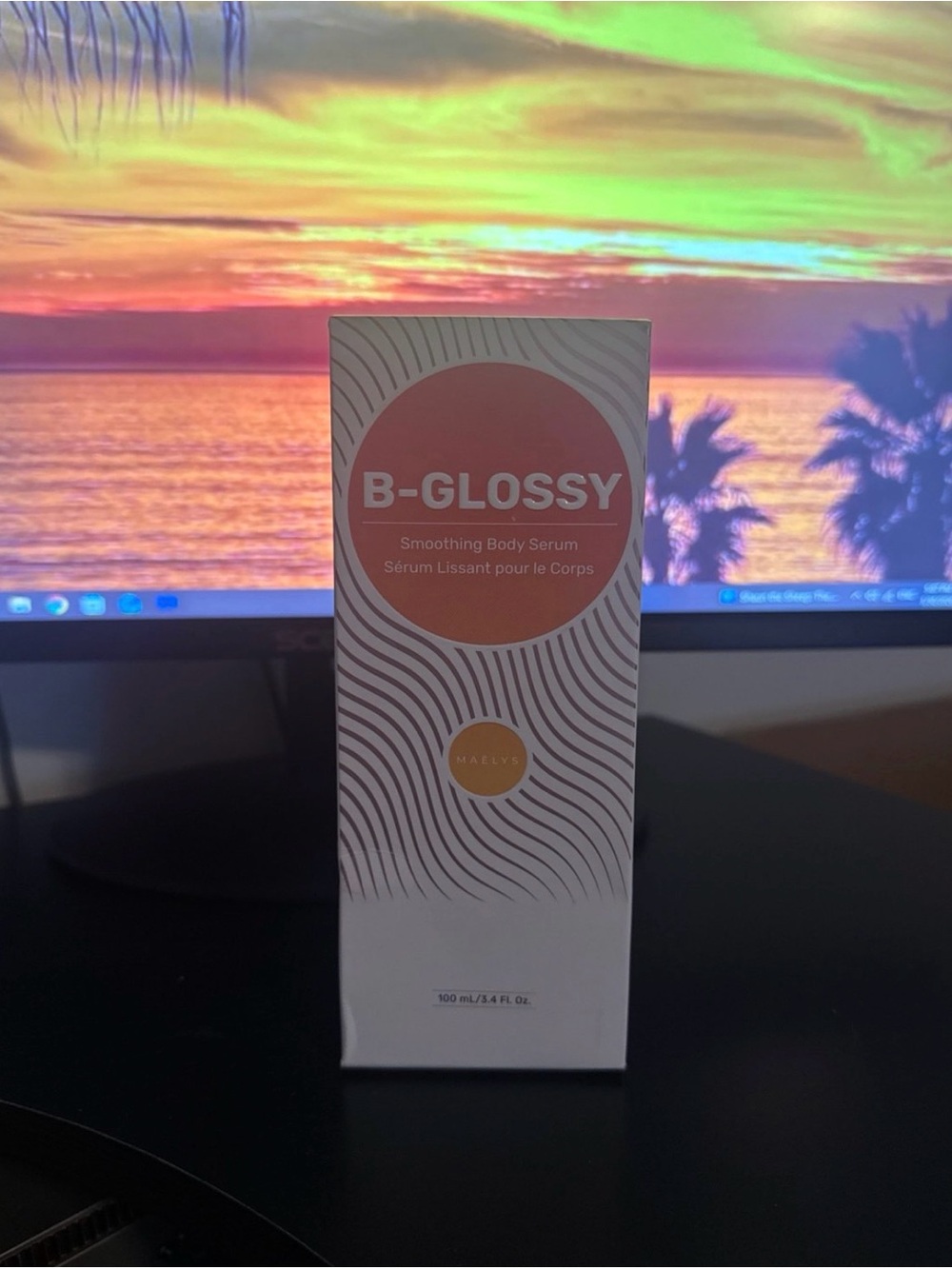 B-GLOSSY Smoothing Body Serum